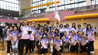 1141112全校運動會圖片(另開新視窗)